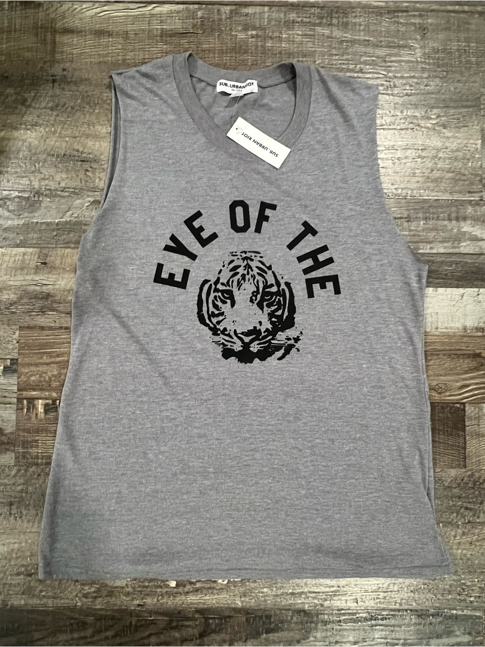 NWT! Sub Urban Riot Women’s Gray 'Eye of The' Tiger Graphic Muscle Tank